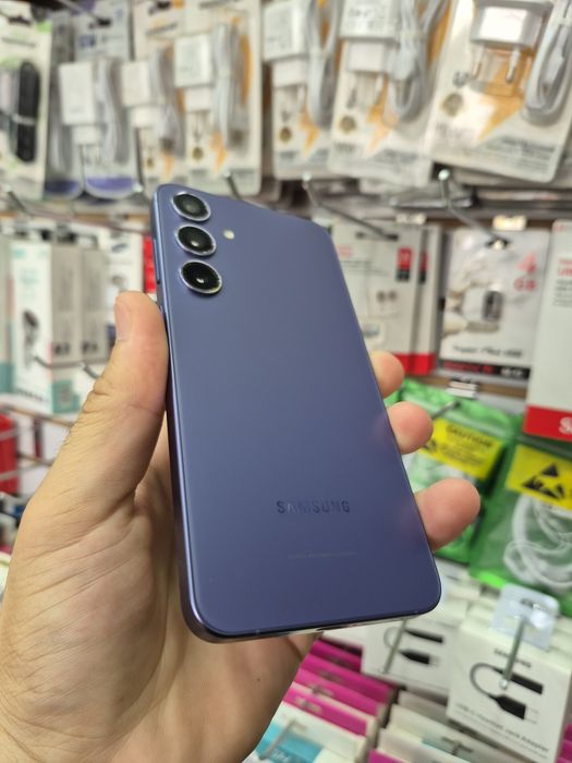 S24 PLUS 12/512GB ideal holatda.