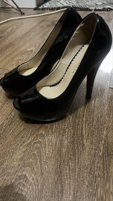 Туфли  продам ….