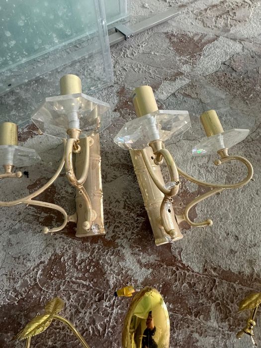 Продам люстру в хорошем состоянии