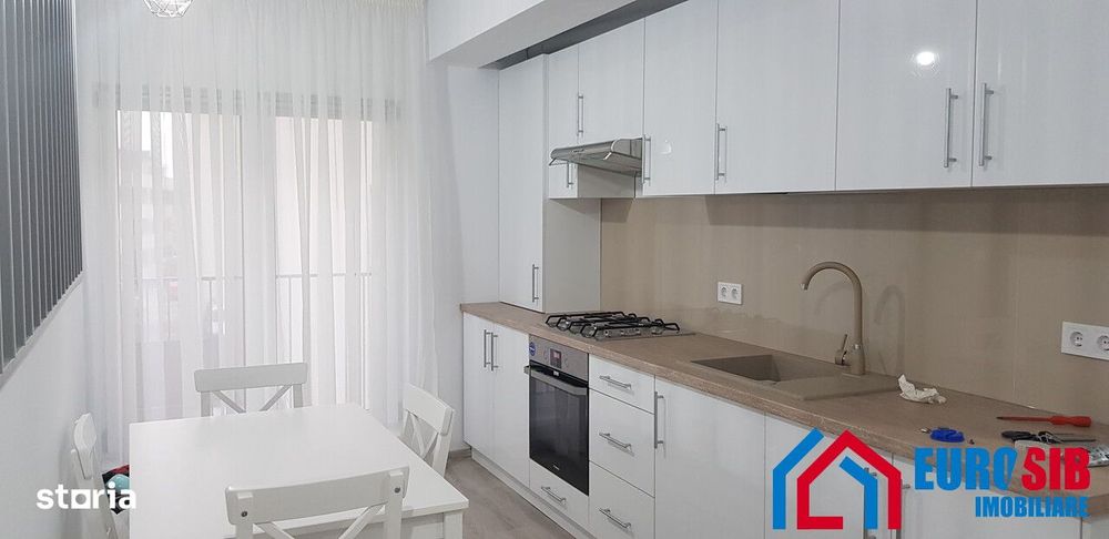 Apartament de LUX de închiriat  , zona Calea Cisnădiei