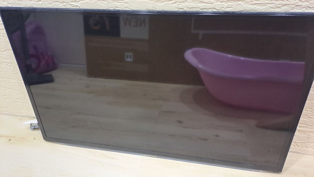 Продам телевизор рабочий Samsung