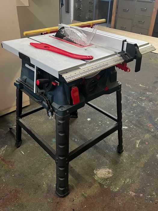 Fierastrau Circular Bosch GTS254