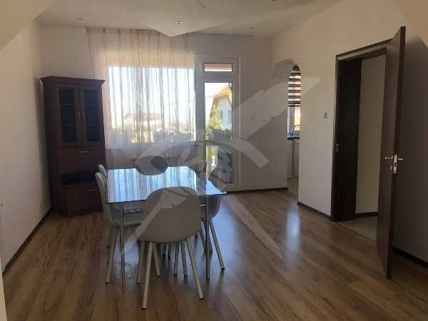 Дава се под наем Етаж от къща в с. Белащица, Област Пловдив - 185 кв.м за 1115 € - Снимка #7