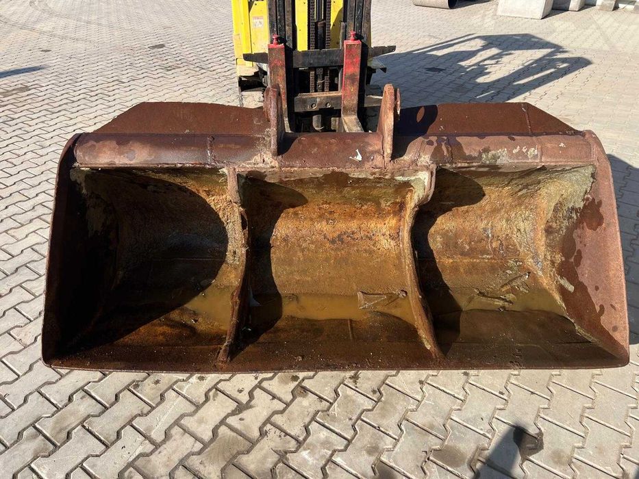 Cupa taluz excavator - Heavy duty , Solida
