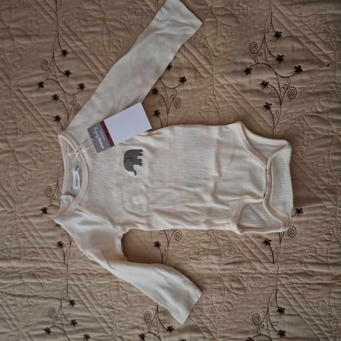 Детски дрехи за момче.