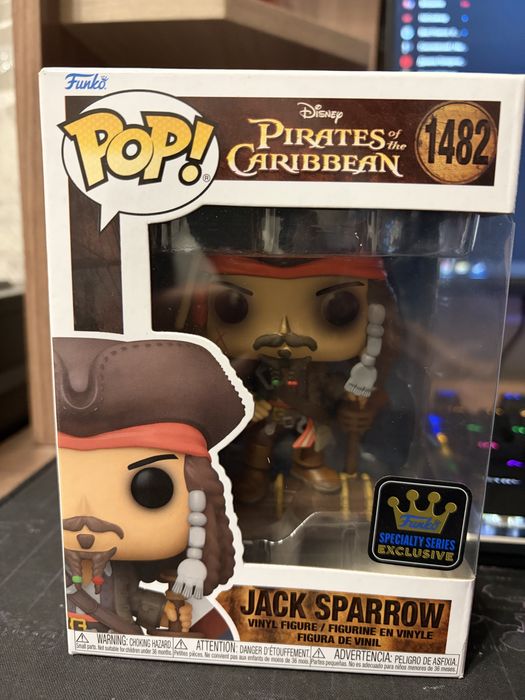 Фигурка funko pop джек воробей