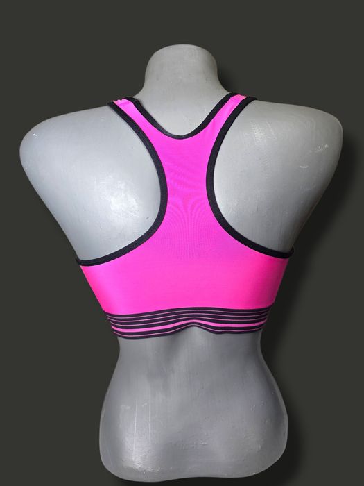 Under Armour дамско спортно бюстие / топ – розово