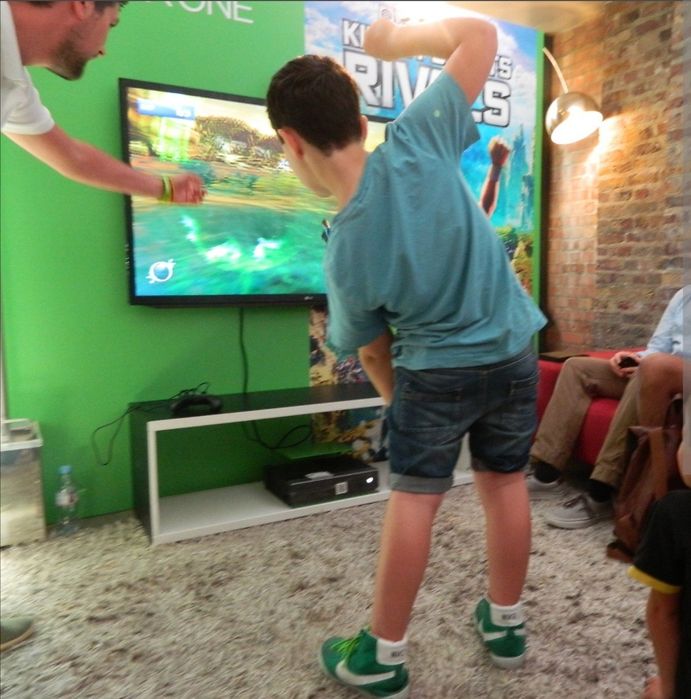 XBOX ONE KINECT camera sensor+bonus joc kinect Just Dance2020 Xbox One