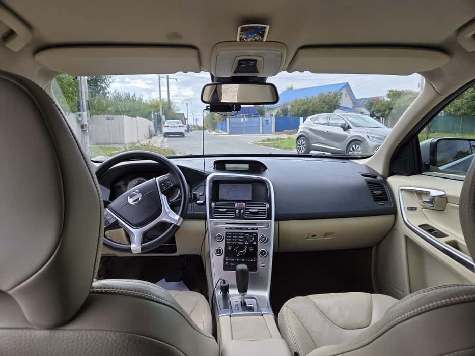 Volvo XC60 AWD D5