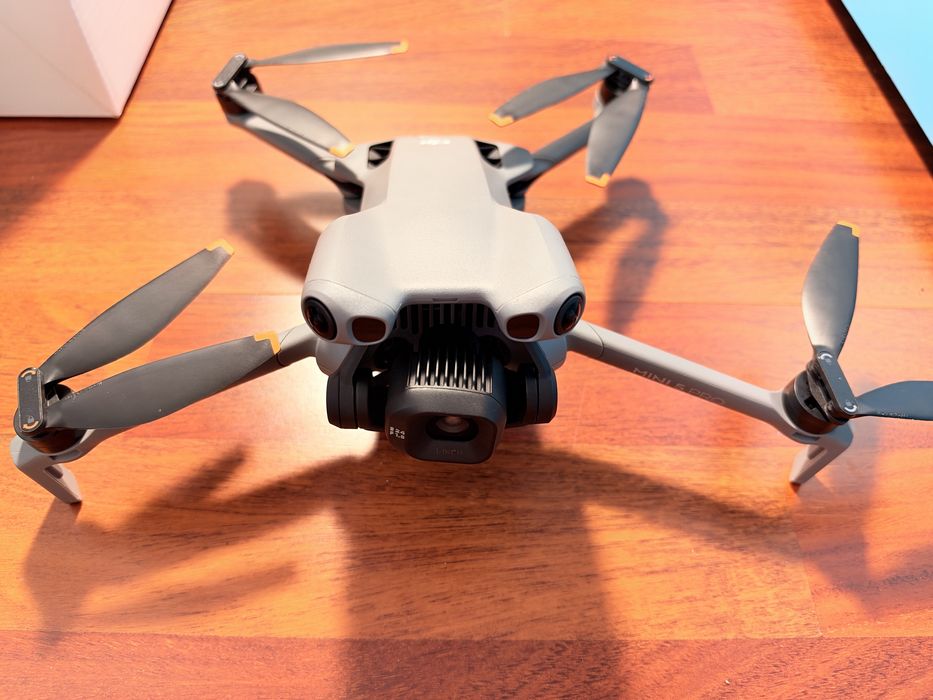 Dji mini 5 pro fly more combo в безупречно състояние