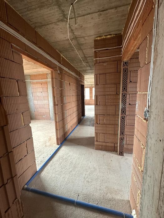 Продава се Тристаен апартамент в Пловдив, Кючук Париж - 98 кв.м за 1398 €/кв.м - Снимка #3