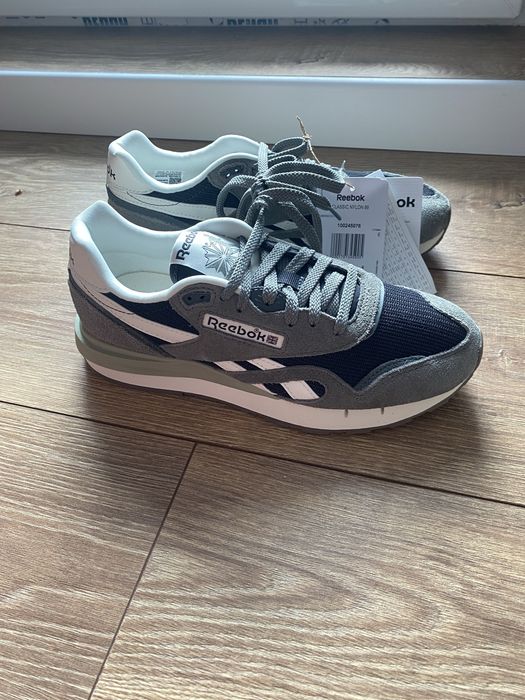 Reebok marimea 39