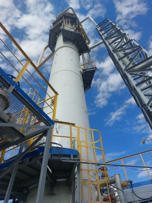 Пескоструйный очистка и огрунтовка, окраска поверхности метала