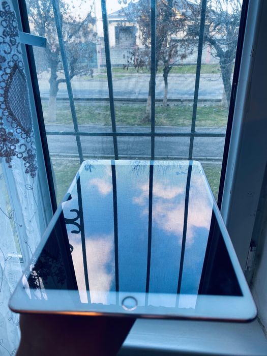 Срочно продам IPad pro