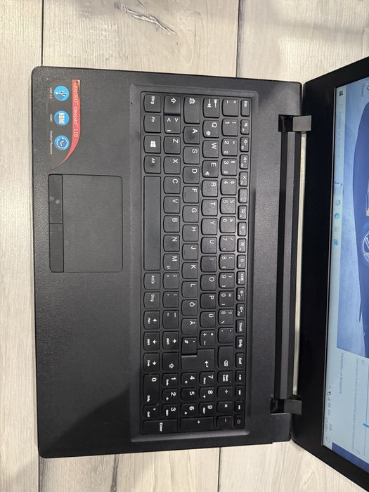 Lenovo ideapad 110-15isk/i5 6200u/8гб/240гб ссд/Amd R5 M330