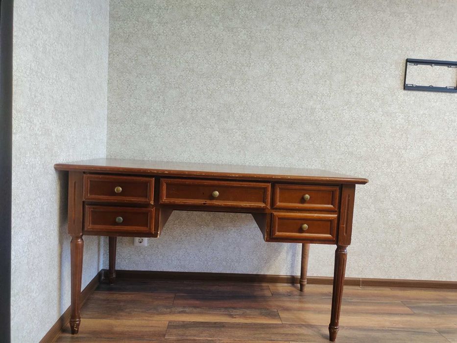 Продам ретро стол