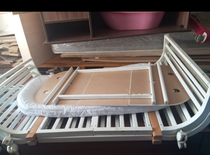 Манеж детский продам
