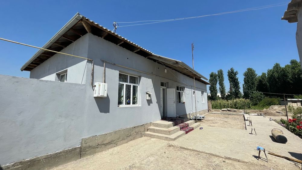 Uy sotiladi, srochno