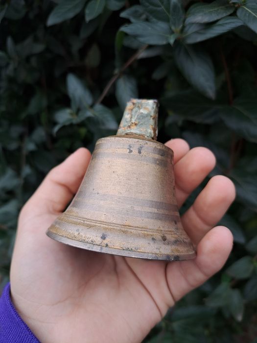 Clopoțel de bronz