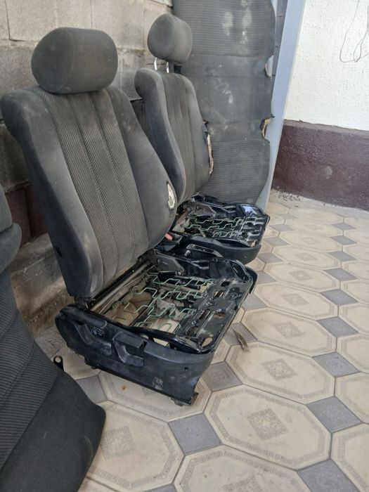 Продам сидеия на бмв 34