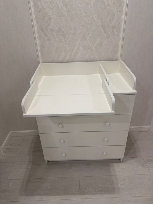 Комод с пеленальным столиком