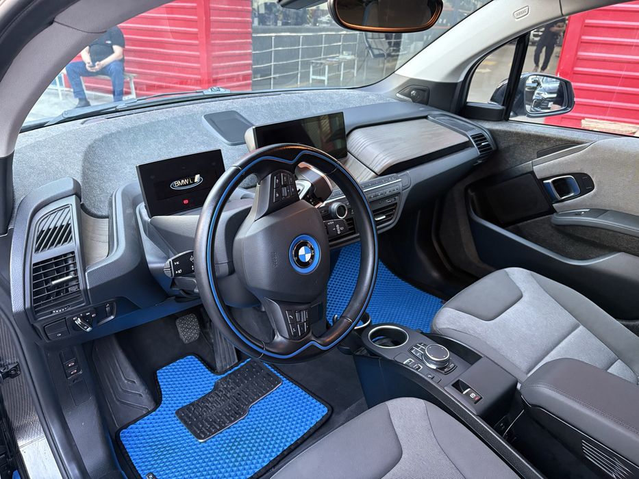 Продам свою Bmw i3 eDrive 120 Ah LCI Рестайлинг
