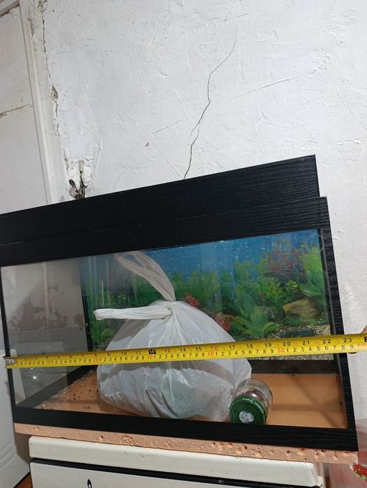 Продам аквариум в хорошем состоянии.