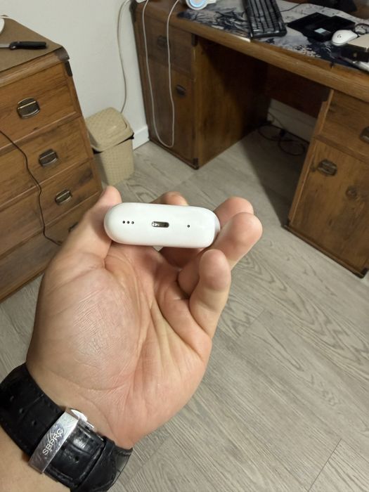 AirPods pro 2 кейс