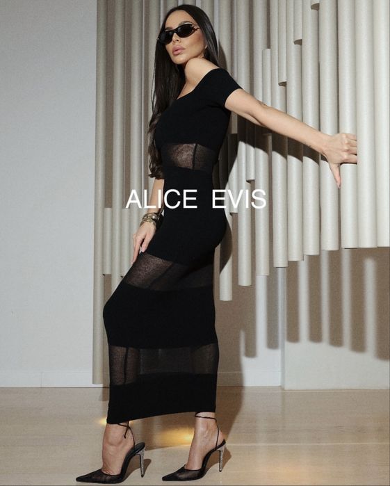 Alice Evis рокля