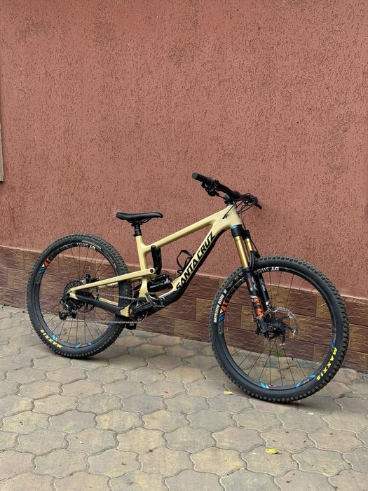 Enduro Santa Cruz Nomad C 4
