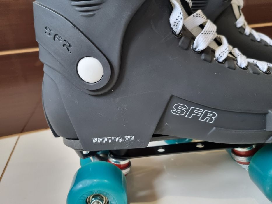 Role adulți SFR- RAPTOR 76 mărime 43-45  noi (UK)