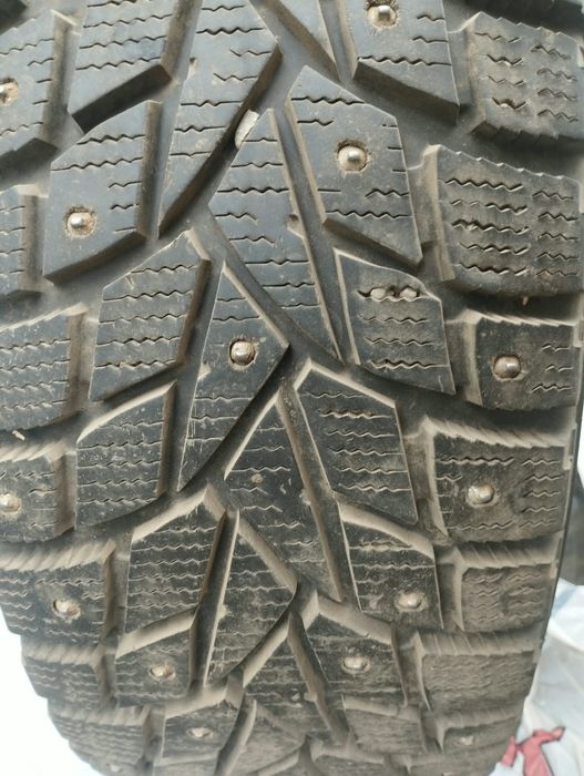 Зимние шины  195/65R/15