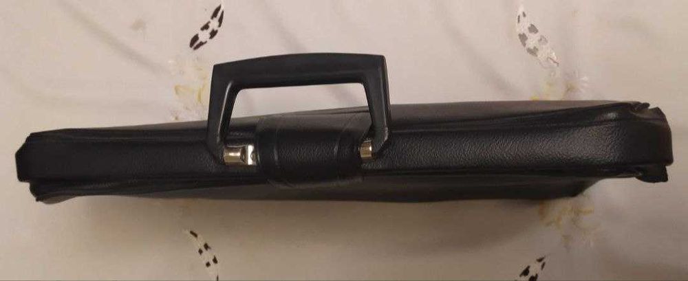 Классический портфель-сумка для документов