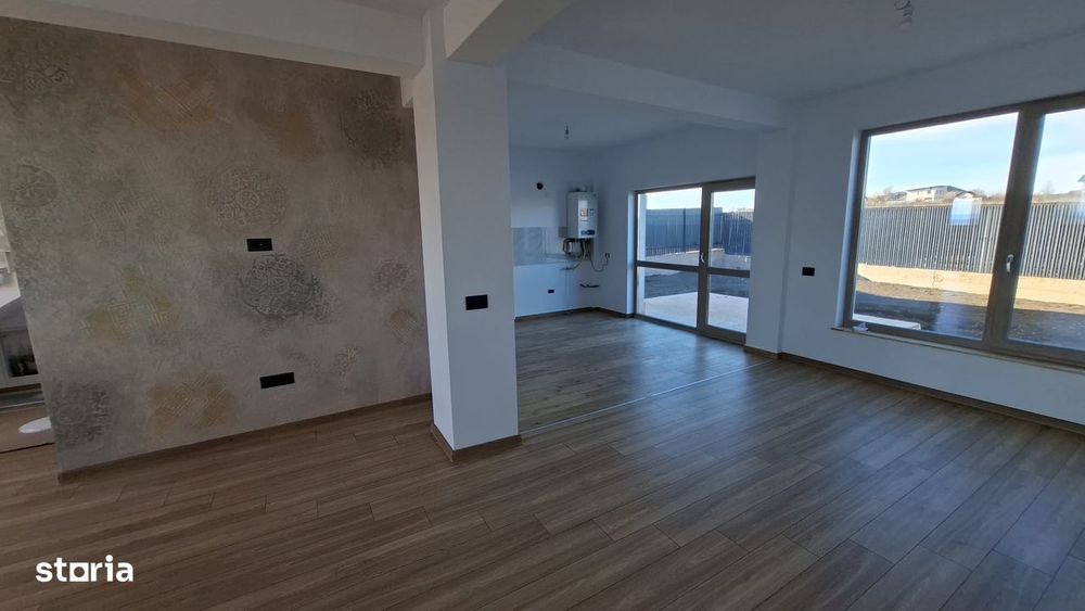 Casă insiruita parter + 1 etaj DIRECT DE LA DEZVOLTATOR