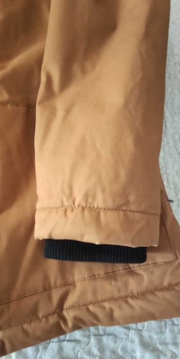 Продавам зимно яке Urban Classics размер S