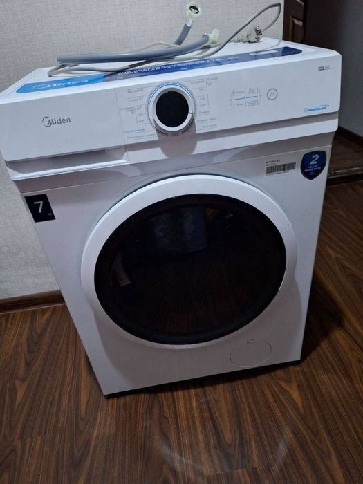 Стиральная машинка  мидеа