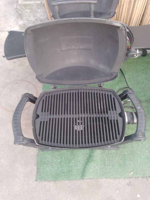 Барбекюта на газ и ток Weber