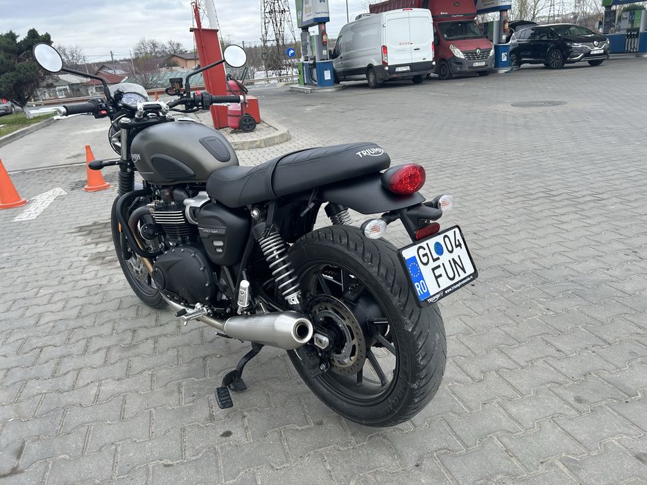 Triumph speed twin 900