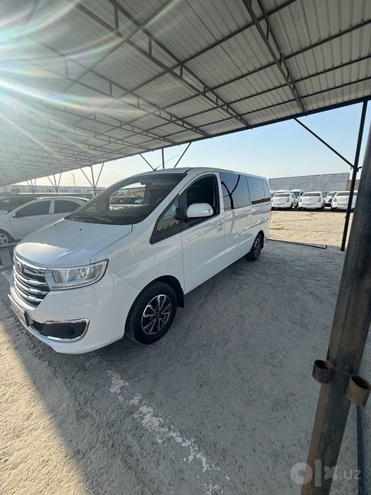 Jac M3 sotiladi, 9 orindiqliy!