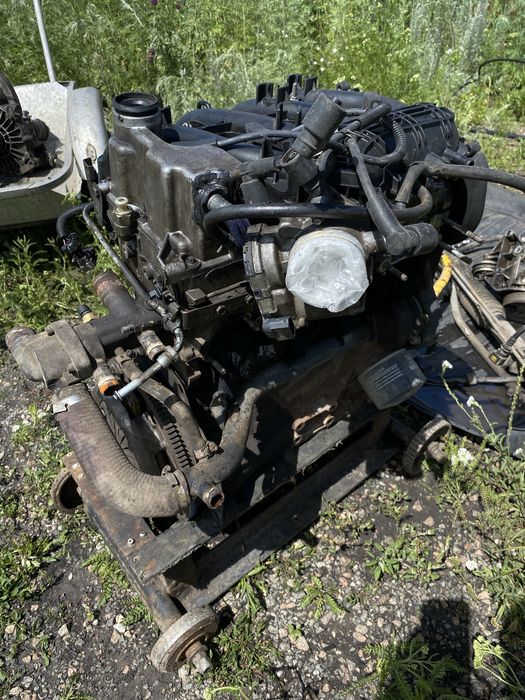 Продам двигатель приора 127