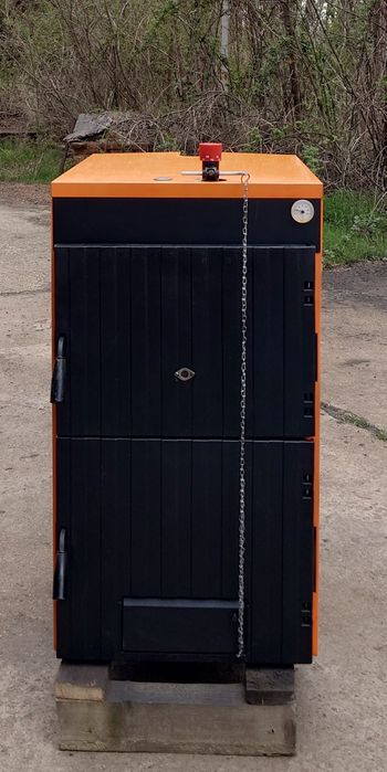 Чугунен котел на твърдо гориво Фероли/ Ferroli SFL 6, 52 kW