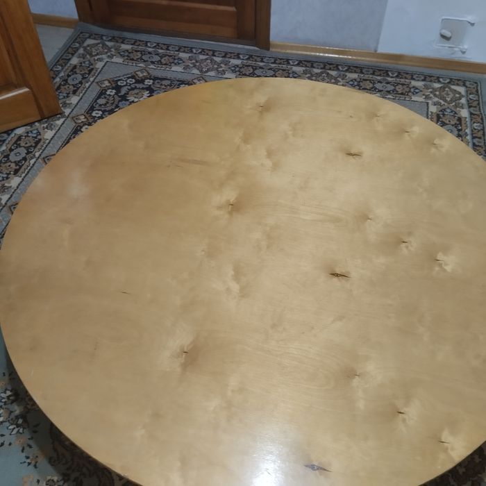 Стол круглый национальный