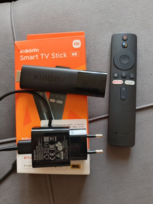 Продам смарт Xiaomi ТВ стик