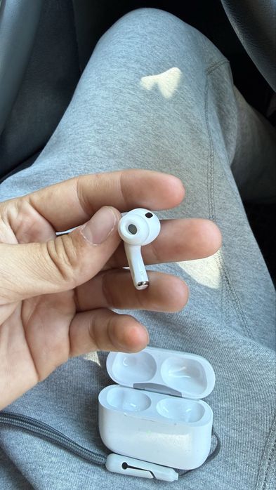 Apple AirPods Pro (generatia 2) 2022 100% originale
