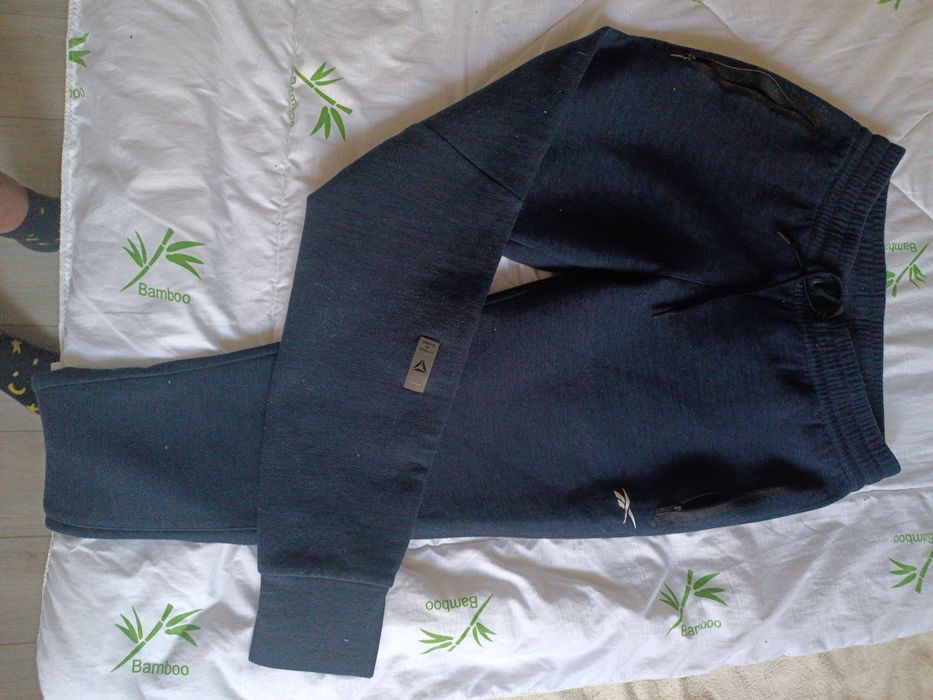 Продам женскую одежду