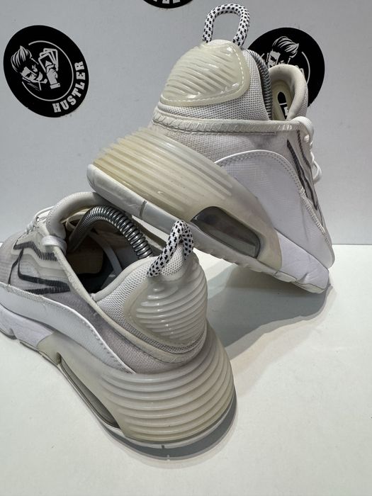 Маратонки NIKE AIR MAX 2090.Номер 38