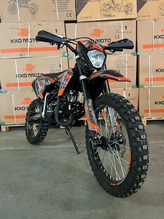 Cross 150cc motocicleta enduro motocross nou din Germania pentru copii