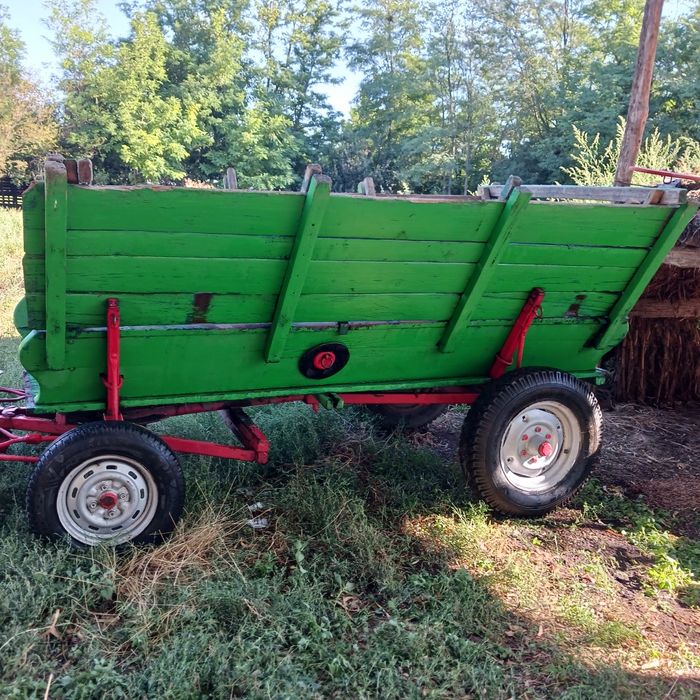 Vand caruta in stare buna