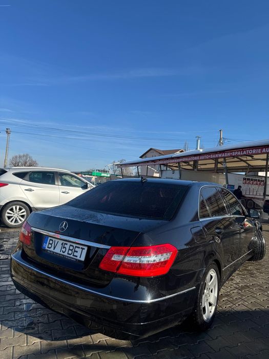 Mercedes benz E220