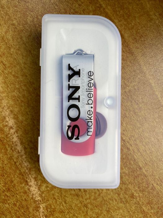 USB флешка 8гб Sony